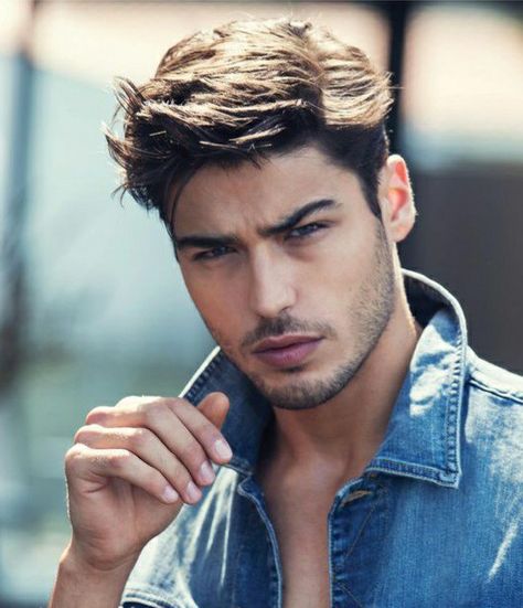 Alessandro Dellisola, Asian Haircut, Gentleman Aesthetic, Roses Book, Italian Model, Billie Joe Armstrong, Dapper Men, Types Of Girls, Kissing Couples