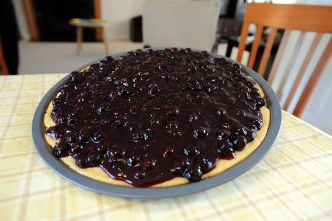 Aunt Sarah's Blueberry Pizza recipe is still a family favorite | Lifestyles | pressofatlanticcity.com Blueberry Cream Pie, Fresh Blueberry Pie, Blueberry Cream Pies, Paula Deen Recipes, Homemade Stuff, Best Pie, Delectable Desserts, Fruit Pie, Favorite Pie