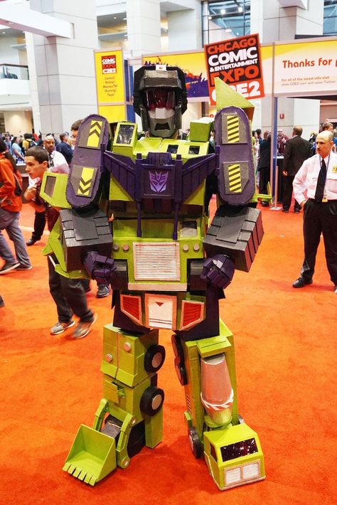 80s Cartoon Costumes, Transformers Cosplay, Transformers Costumes, Transformers Devastator, Transformers Jazz, Transformers Revenge Of The Fallen, Transformer Costume, Cardboard Costume, Robot Costumes