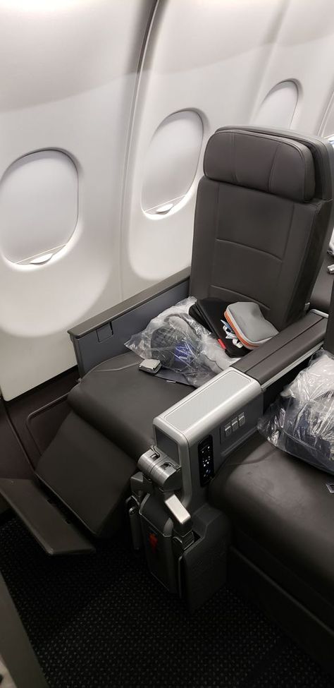 Premium Economy Seats, Premium Economy, Economy Seats, Random Picture, International Flights, American Airlines, 2024 Vision, Munich, Airlines