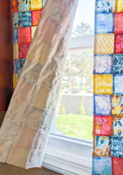 Patchwork Curtains Fabric Scraps, Quilted Curtains Ideas, Diy Patchwork Curtains, Easy Curtains Diy, Patchwork Curtains Diy, Make Curtains Longer, How To Sew Curtains, Diy Kitchen Curtains, Quilt Curtains