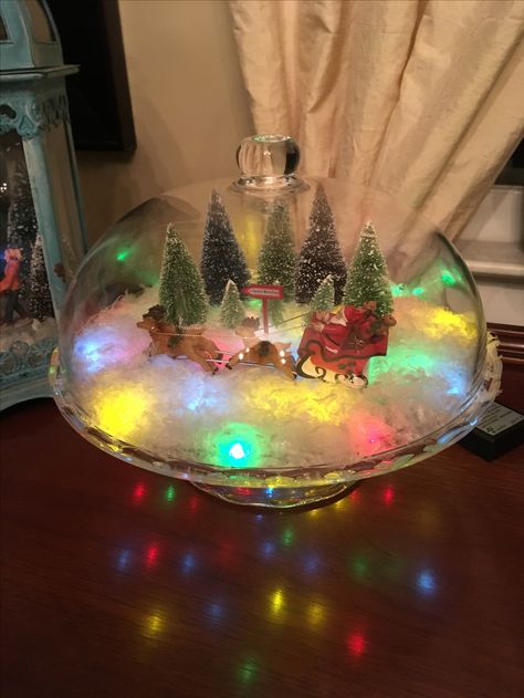 Christmas Cake Stand, Cake Stand With Cover, Cake Stand Decor, Christmas Miniatures, Cake Stand With Dome, Cake Dome, Mini Lights, Holiday Deco, Christmas Tabletop