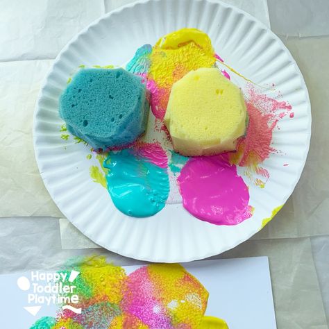 Easy Sponge Painted Ice Cream Craft - Happy Toddler Playtime Ice Cream Cone Craft, Process Art Preschool, Ice Cream Craft, Autumn Preschool Theme, Summer Preschool Crafts, Spring Arts And Crafts, Ice Cream Crafts, 2023 Crafts, Easy Toddler Crafts