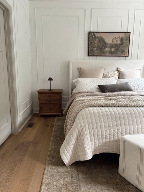 Magnolia Home by Joanna Gaines x … curated on LTK Magnolia Style Bedroom, Magnolia Inspired Bedroom, Dark Hardwood Floor Bedroom Ideas, Magnolia Home Bedroom Ideas, Fixer Upper Bedroom Joanna Gaines, Joanna Gaines Farmhouse Bedrooms, Magnolia Bedroom Ideas, Magnolia Home Bedroom, Hearth And Hand With Magnolia Bedroom