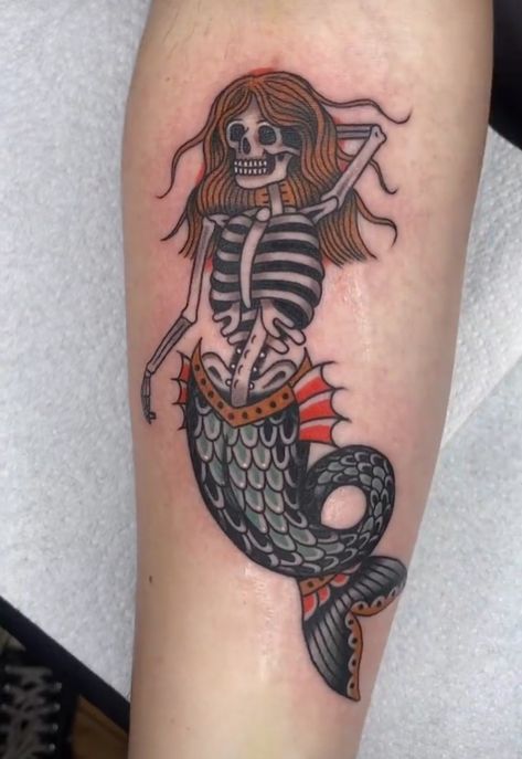 Traditional, old school style tattoo of a skeletal mermaid on right fore-arm Old School Mermaid Tattoo, Traditional Mermaid, Traditional Mermaid Tattoos, Old School Tattoo Sleeve, Sorry Mom Tattoo, Skeleton Mermaid, Tato Tradisional, Rat Tattoo, Left Arm Tattoos