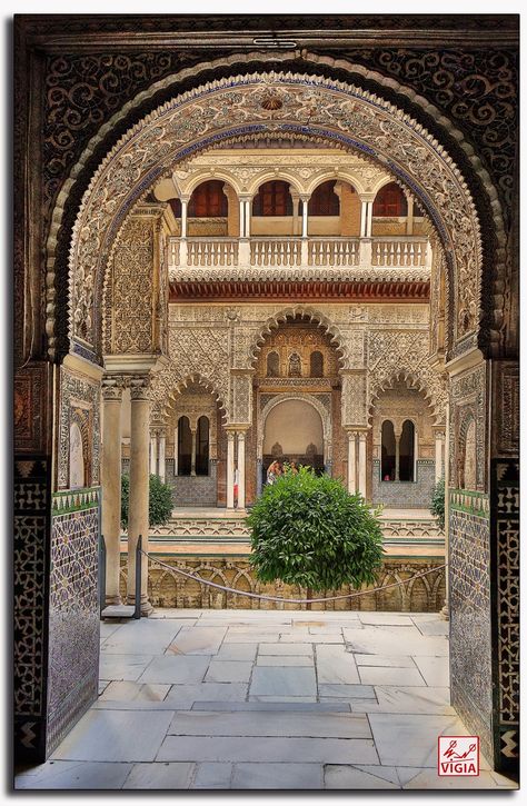 Real Alcázar de Sevilla Bay Of Biscay, Iberian Peninsula, Moroccan Art, City Photography, Mediterranean Sea, Andalusia, Seville, Barcelona Cathedral, Places To See