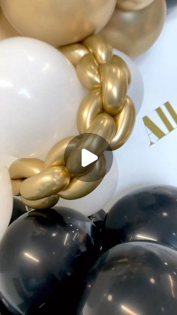 Party & Helium Balloons Supplies in Lagos 🎊 on Instagram: "How to Make A Gold Chain Balloon for Ladies Party Backdrop Decor

🎥: Lofaris Backdrop via Pinterest
.
.
#decorideas #backdrop #diy #diyballooon #partysuppliesng" Link Balloons, Backdrop Diy, Backdrop Decor, Gold Backdrop, Clear Balloons, Balloon Chain, Balloon Display, Diy Balloon, Balloon Backdrop