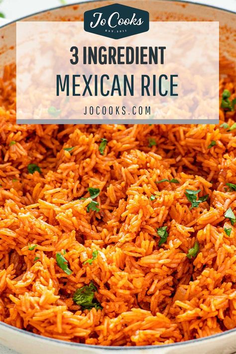 Mexican Rice Restaurant Style, Restaurant Style Mexican Rice, Easy Mexican Rice, Spanish Rice Recipe Easy, Mexican Rice Easy, Spanish Rice Recipe, Mexican Rice Recipes, Bbq Side, Rice Side Dishes