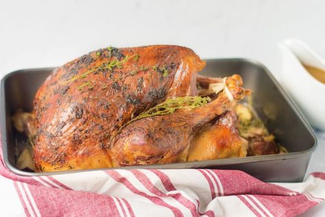 Refreeze Turkey the Safe Way Turkey In Oven, Rotisserie Turkey, Turkey In A Bag, Oven Bag, Cajun Turkey, Oven Roasted Turkey, Whole Turkey, Turkey Recipes Thanksgiving, Empanadas Recipe