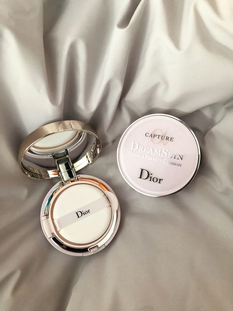 Dior Cushion Foundation, Cushion Foundation Aesthetic, Best Cushion Foundation, Foundation Cushion, Venus Planet, Cushion Makeup, Skincare Aesthetics, Color Correcting Primer, Makeup Tools Products