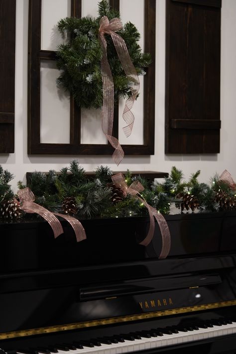 Christmas Decor Piano, Piano Decor, Christmas Piano, Xmas Decor, Xmas Decorations, Winter Wonderland, Piano, Holiday Season, Christmas Decorations