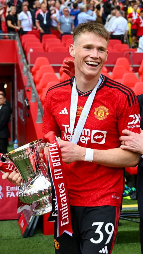 Mc Tominay, Scott Mctominay, Smash Board, Man Utd, Hottest Guy Ever, Cup Final, Old Trafford, Man United, Manchester United