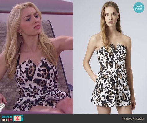 Emma’s leopard print playsuit on Jessie.  Outfit Details: http://wornontv.net/49579/ #Jessie Emma Ross Outfits, Jessie Outfits, Jessie Emma, Ross Outfits, Salvatore School, Liv Rooney, Disney Jessie, Lego Coloring, Emma Ross