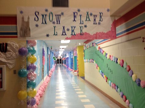 Snowflake lake Candyland Snowflake Lake Candyland Decorations, Snowflake Lake Candyland, Candyland Dance, Candyland Halloween, Candyland Classroom, Candyland Decor, Minecraft Party Printables, Christmas Hallway, Board Game Themes