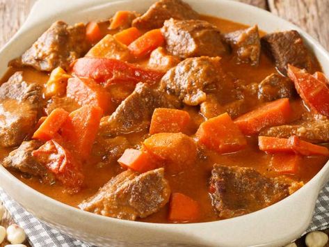 Maafe Peanut Stew, Butter Potatoes, Peanut Stew, Pork Stew, African Recipes, Spicy Peanuts, Stew Recipe, Minced Onion, Root Vegetables