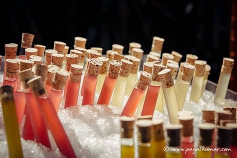 Creative Food Display Is Taking Over Weddings! Test Tube Shots, Wedding Food Display, Drink Display, Offbeat Wedding, Pre Wedding Party, Fancy Drinks, Traditional Cakes, Food Displays, Wedding Drink