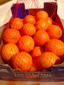 15 Things You Can Do with a Box of Clementines Recipes For Clementines, Halo Oranges Recipes, Clementine Recipes Healthy, What To Do With Clementines, Recipes With Clementines, What To Do With Old Clementines, Clementines Recipes, Orange Recipes Easy, Orange Snacks