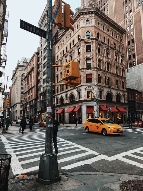 Broadway New York City Broadway, Broadway Street, Dream Relationship, New York Manhattan, Ny City, Stage Design, Favorite City, Wall Street, Dream Life