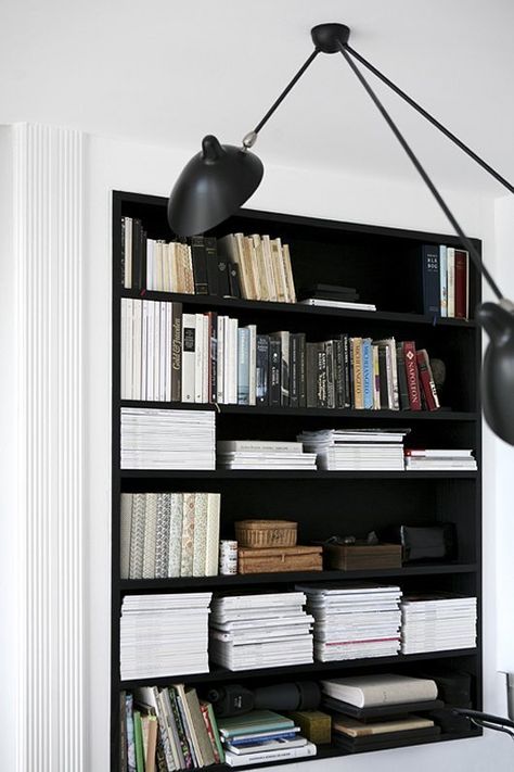 7 Things in Your Home to Paint Black | Northampton MA Real Estate Black Bookshelf, Black Bookcase, Cool Bookshelves, Black Shelves, Reading Nooks, Bookshelf Styling, Personal Library, Hus Inspiration, Bookshelf Decor