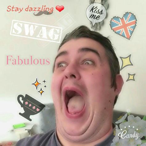 Daz black being fabulous as always ❤ #fabulous #kawaii #dazzling #dazzlers #dazgames #swag #happyface Daz Black Memes, Daz Games Pictures, Daz Games Wallpaper, Daz Black Funny, Daz Black, Daz Games, Nikocado Avocado, Black Memes, Portraits Art