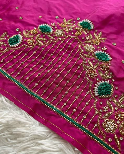 Heavy Bridal Aari Work Blouse Designs, Exclusive Blouse Designs, Modern Blouse Designs, Aari Blouses, Plain Blouse Designs, Maggam Designs, Latest Bridal Blouse Designs, Sleeves Embroidery, Cheesecake Mousse