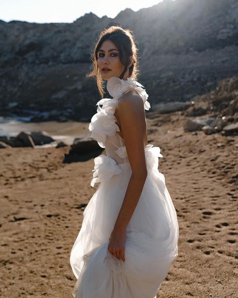 POV Walking on the Moon but actually you are in Mykonos Bridal Editorial by @kissfromfleur • @alchimeia__ with Photographer @romanivanov_photo and Cinematographer @bvaerial Wedding Planning & Design @kissfromfleur Media & Production @ellwedmag Bombshell Alexandra Hair and Make up @michalistsotras Dress @tatyanakochnova_bridal • • • • #genzbrides #mykonos #mykonosbride #mykonoswedding #mykonosweddingplanner #thewed Walking On The Moon, Mykonos Wedding, Bridal Editorial, Media Production, Resort Look, Wedding Week, Wedding Reception Dress, On The Moon, Reception Dress