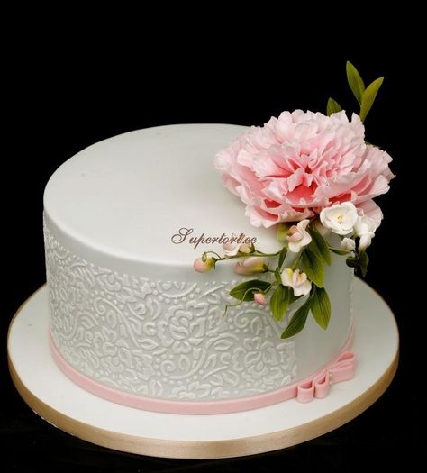 Cake For Women Simple, Birthday Cake Elegant, Pea Cake, Small Birthday Cake, Birthday Cake For Women Elegant, Birthday Cake For Women, Birthday Cake For Women Simple, Cake For Women, Peony Cake