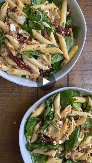 Pasta Salad With Sundried Tomatoes, Salad With Sundried Tomatoes, Spinach Pasta Salad, Salad Dressing Recipes Vinaigrette, The Best Pasta Salad, Fruit Sides, Pasta Salad With Spinach, Suddenly Salad, Pasta Veggies