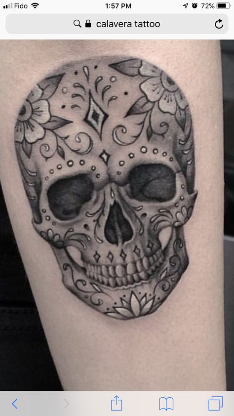 Tattoo Planets, Mexican Skull Tattoos, Small Skull Tattoo, Sugar Skull Drawing, Feminine Skull Tattoos, Sugar Skull Tattoo, Catrina Tattoo, Foot Tattoos For Women, Sugar Skull Tattoos