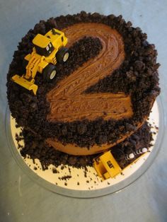 Construction Cake...these are the BEST Cake Ideas! Digger Birthday Cake, Cake Furniture, Digger Cake, Construction Birthday Cake, Tårta Design, Digger Birthday, Construction Cake, Construction Trucks, 2 Birthday Cake