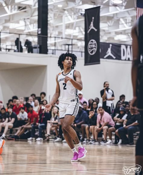 Dylan Harper Basketball, High School Basketball Players, Highschool Basketball, Basketball High School, Basketball Drip, Nba Pics, Ohio State College, Hoop Shoes, Aau Basketball