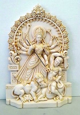 Durga Puja Wallpaper, Durga Statue, Durga Maa Paintings, Maa Durga Photo, Maa Durga Image, Aadi Shakti, Saraswati Goddess, Durga Painting, Goddess Sculpture