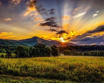 Sunrise Mountain, Sunrise Landscape, Sunrise Pictures, Belle Nature, Image Nature, Cades Cove, Mountain Sunset, Great Smoky Mountains National Park, Smoky Mountain National Park