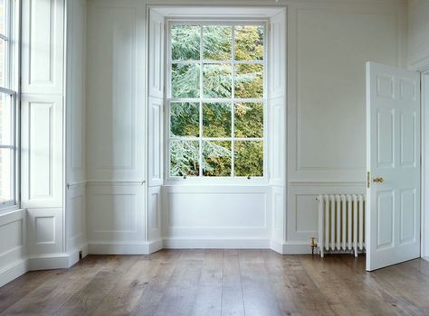 Love the color of the floors-not too dark and not too light!!!  15.classical-house-ben-pentreath-interiors- Ben Pentreath Interiors, Installing Wainscoting, Ben Pentreath, Boston Apartment, French Apartment, Classical House, English Decor, New York Apartment, Wall Molding