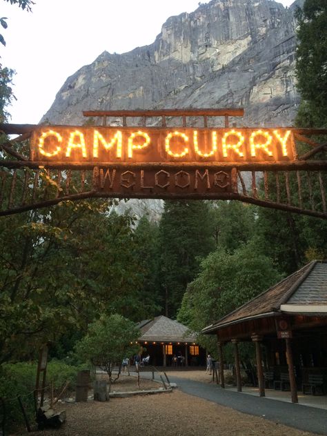 National Park Sign, Cabin Build, Park Aesthetic, Park Entrance, Yosemite Camping, California Trip, Nevada Mountains, National Park California, Sierra Nevada Mountains