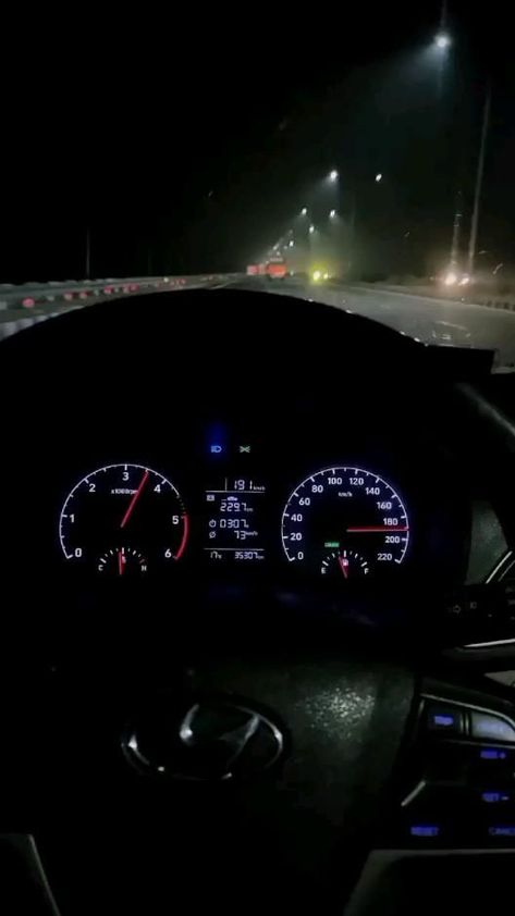 Karachi Night Driving, Creta Driving Video, Creta Car Snapchat Story, Full Speed Car Driving Video, High Speed Car Snap, Creta Night Drive, Creta Driving Snap, Creta Snapchat, Creta Night Snap