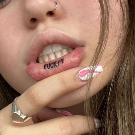 Inside Lip Tattoos, Best Feminine Tattoos, Inner Lip Tattoo, Mouth Tattoo, Tattoo Samples, Cute Simple Tattoos, Hidden Tattoos, Poke Tattoo, Classy Tattoos