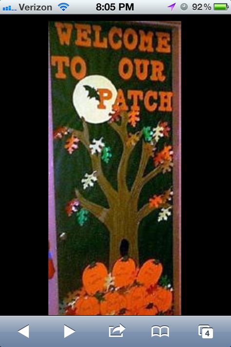 Classroom door Door Bulletin Boards, Preschool Bulletin, Halloween Classroom, Preschool Bulletin Boards, School Doors, Door Decorations Classroom, Halloween Door, Classroom Door, Classroom Fun