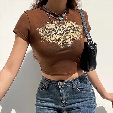 Y2k Short Sleeve T-Shirt🤎 Retro Tops, Streetwear Aesthetic, Retro Summer, Print Crop Tops, Cropped Style, Vintage Shorts, T Shirt Women, Grunge Outfits, Basic Tees