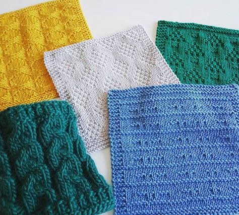 FREE KNITTING BLANKET: "12 Blocks for Xmas" - Oh La Lana! Knitting Blog Knit Blanket Squares Block Patterns, Baby Knitting Free, Knitted Squares Pattern, Knitted Squares, Knitted Blanket Squares, Knitting Squares, Knitting Blocking, Knitting Blanket, Knitting Patterns Free Blanket