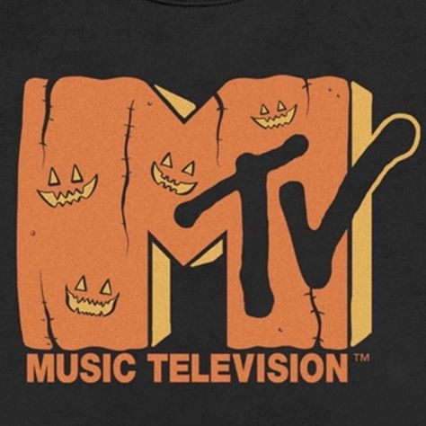 Halloween Vibes Vintage, October Aesthetic Spooky, October Mood, Helloween Wallpaper, Halloween Logo, Vintage Halloween Art, Mtv Logo, Fall Mood Board, Season Of The Witch