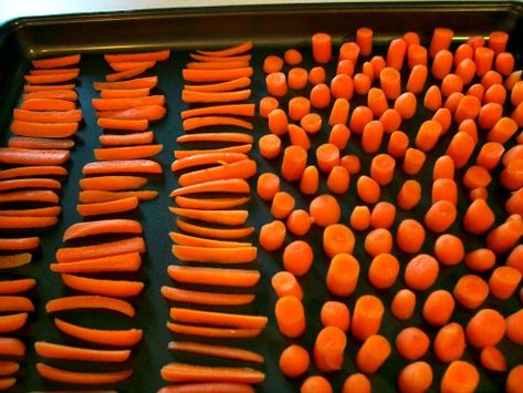 How To Freeze Carrots, Freezing Carrots, Freezing Veggies, Freeze Food, Survival Food Storage, Freezing Vegetables, Matchstick Carrots, Freezer Cooking Recipes, Cooking Meals