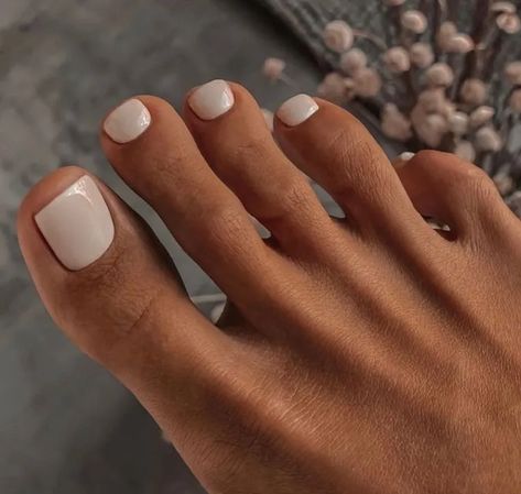 Best Toe Nail Color, Fall Toe Nails, Feet Nail Design, Pedicure Colors, Gel Toe Nails, Nagellack Trends, Toe Nail Color, Cute Toe Nails, Summer Toe Nails