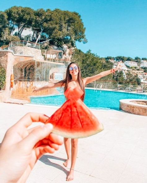 Watermelon Picture Ideas to Recreate This Summer - DIY Darlin' Watermelon Pictures, Balearic Island, Fruit Dress, Watermelon Dress, One In A Melon, Balearic Islands, Travel Wardrobe, Summer Diy, Turquoise Water