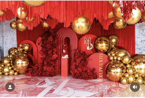 Red Party Backdrop, Debut Decorations, Black Gold Decor, Party Event Decor, Red Party Decorations, Gala Ideas, Garland Backdrops, Disco Theme, Gold Backdrop