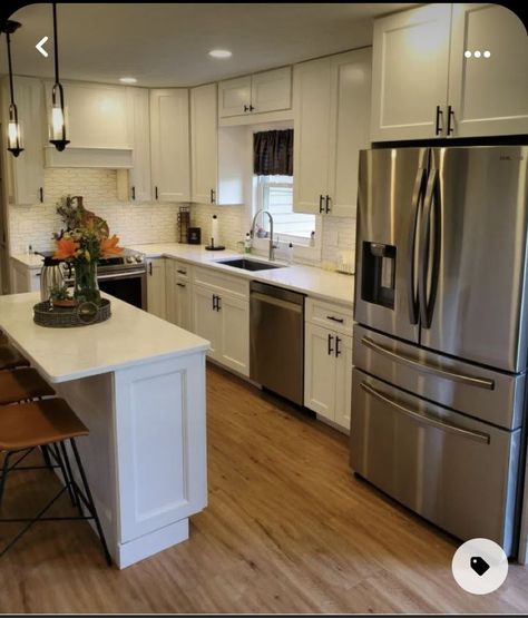 Small L Shaped Kitchens, Kitchen Color Scheme, Small Kitchen Renovations, Kitchen Layouts With Island, Small Kitchen Layouts, Small Kitchen Island, Condo Kitchen, Diy Kitchen Renovation, The Perfect Kitchen