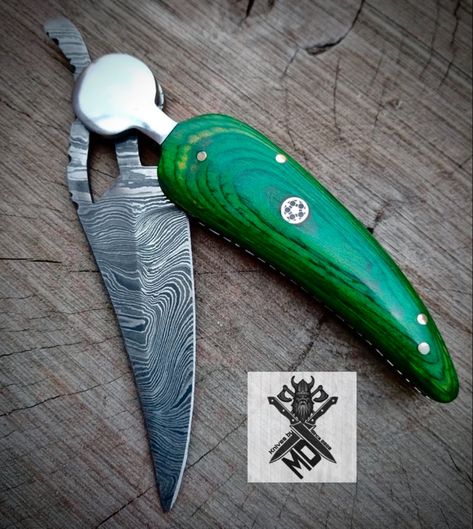 Beautiful Handmade EDC Leaf Style Folding/Pocket Knife With Beautiful Pattern Of Damascus Steel Blade And D2Steel Blade. Free Leather Cover Comes With It. You can also engrave names on blade if you want FOR SALE… Special For Gift Presentation Birthday Gift Anniversary Gift Christmas Gift Gift For Him / Her Interested People Message Us In Inbox. #huntingknives #texashunting #foldingknife #pocketknife #survivalknife #buckknives #damascussteel #campinggear #handforgedknife #forsale #USA #eur Hand Forged Knife, Gift Presentation, Buck Knives, Folding Pocket Knife, Folding Knife, Hunting Knife, Damascus Steel, Axes, Folding Knives