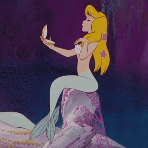 Peter Pan Mermaids, Blonde Hair Characters, Peter Pan 1953, Mermaid Cartoon, Mermaid Lagoon, Unicorns And Mermaids, Mermaid Aesthetic, Old Disney, Mermaid Princess