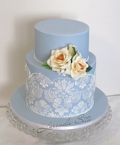 Love the lace Damask Cake, Cakes Beautiful, Chinese Cake, Muted Colours, Big Cakes, Wedgwood Blue, Engagement Cakes, Wedding Cakes Vintage, Rose Cake