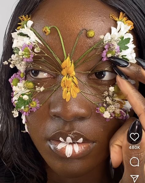 Flower Makeup, Pintura Facial, Fairy Makeup, Stage Makeup, Photoshoot Concept, Arte Inspo, Foto Art, Fantasy Makeup, Editorial Makeup